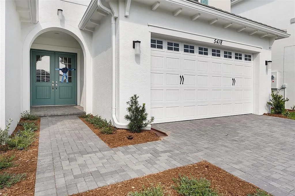Building Photo - 5418 Empire Dr
