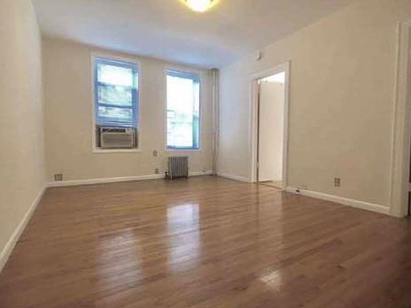 2nd image of 31-38 35th St #1R