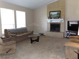 1722 Warwick St, Garland, TX 75044