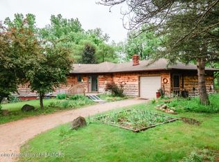 9040 Coleman Rd, Haslett, MI 48840