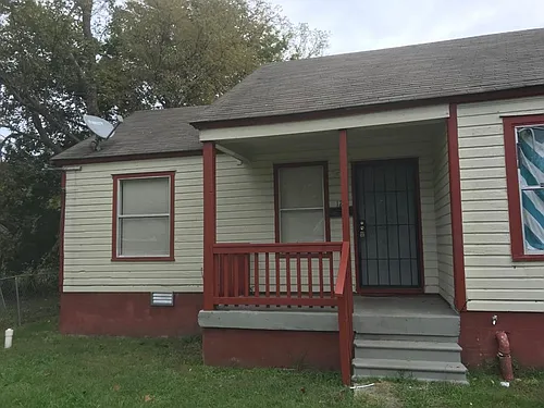 128 College Park Cir Photo 1