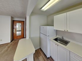 Hometeam Properties, 120 E 13th Ave