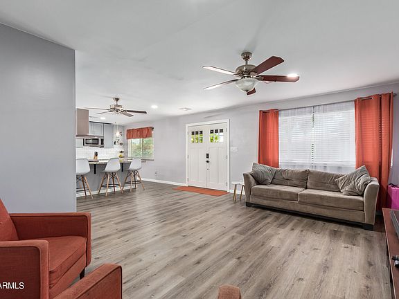 5th image of 9220 N 36TH Drive