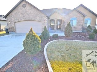 1943 W 2185 S, Woods Cross, UT 84087