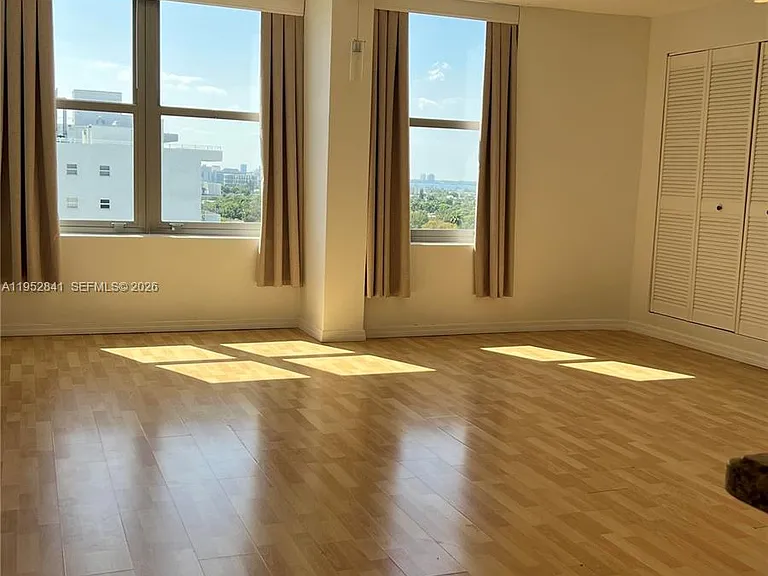 2899 Collins Ave #1502 — Photo 5