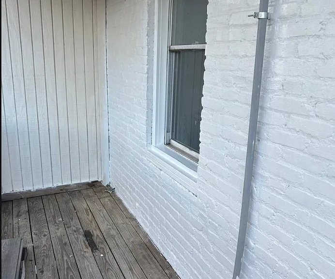 Balcony.