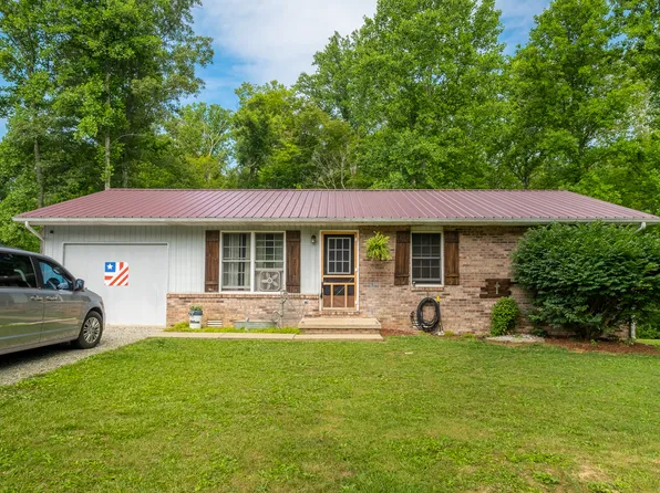 185 S County Road 150 W, North Vernon, IN 47265