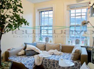 18 S Russell St #9, Boston, MA 02114