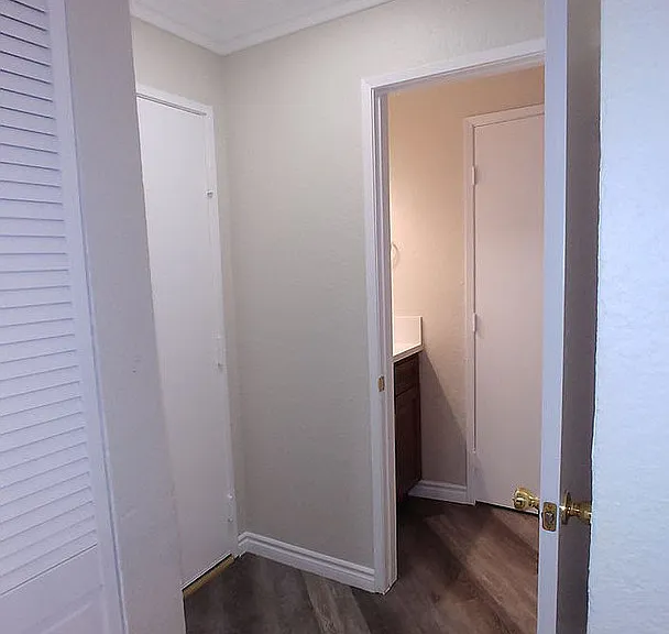 Five Star Suites — Photo 108