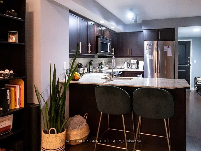 65 Liberty St #716 — Photo 4