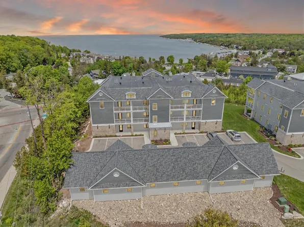 10609 Shore View Pl #102, Sister Bay, WI 54234