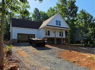 1320 Robins Nest, Asheboro, NC 27203