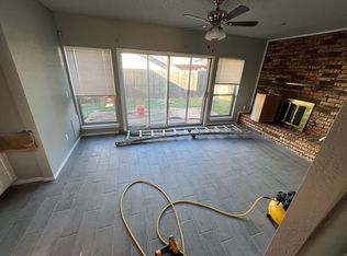 9000 N Roxbury Ter, Oklahoma City, OK 73132