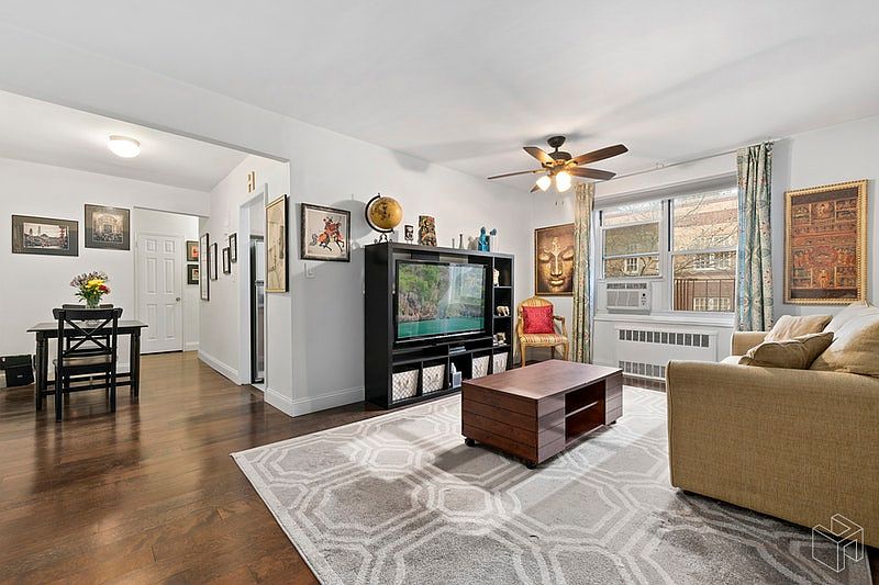 1st image of 7402 34th Ave #4C