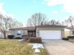 14045 Riga St, Livonia, MI 48154