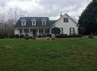 2215 Dinsmore Rd, Milton, GA 30004