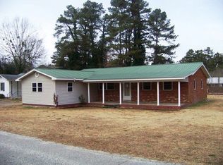 321 E Randolph St, Candor, NC 27229