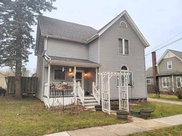 103 N Mackinaw St, Durand, MI 48429