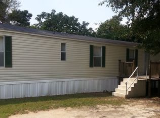 83 Rovira Rd, Carriere, MS 39426