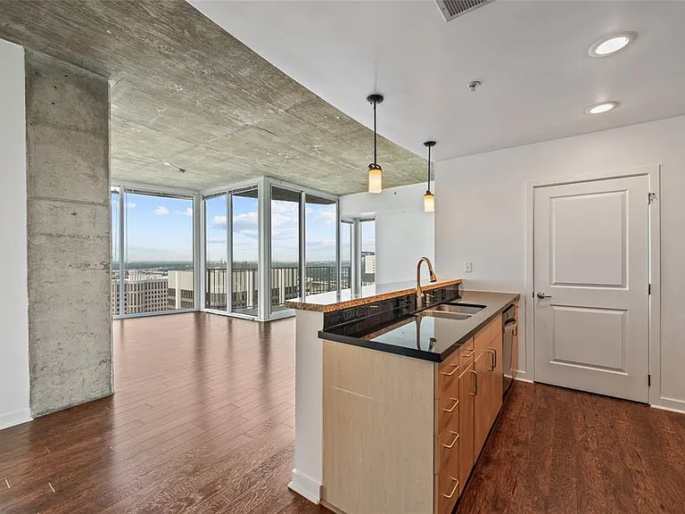 155 S Court Ave #2502 — Photo 8