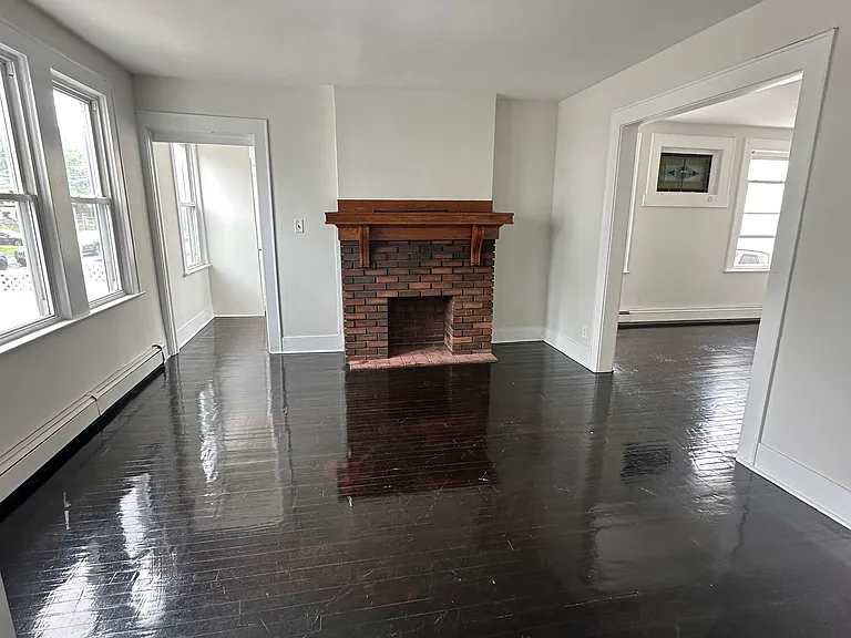 195 Brookdale Ave #1 — Photo 2