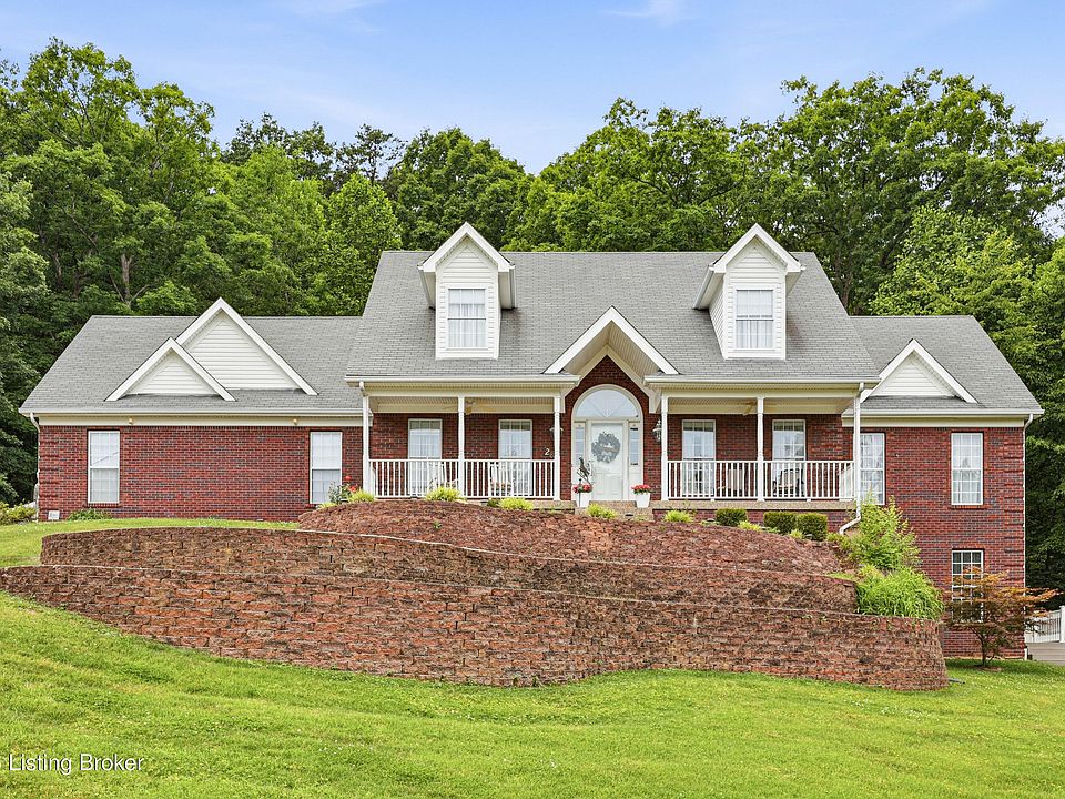 1st image of 287 Woods Bend Dr