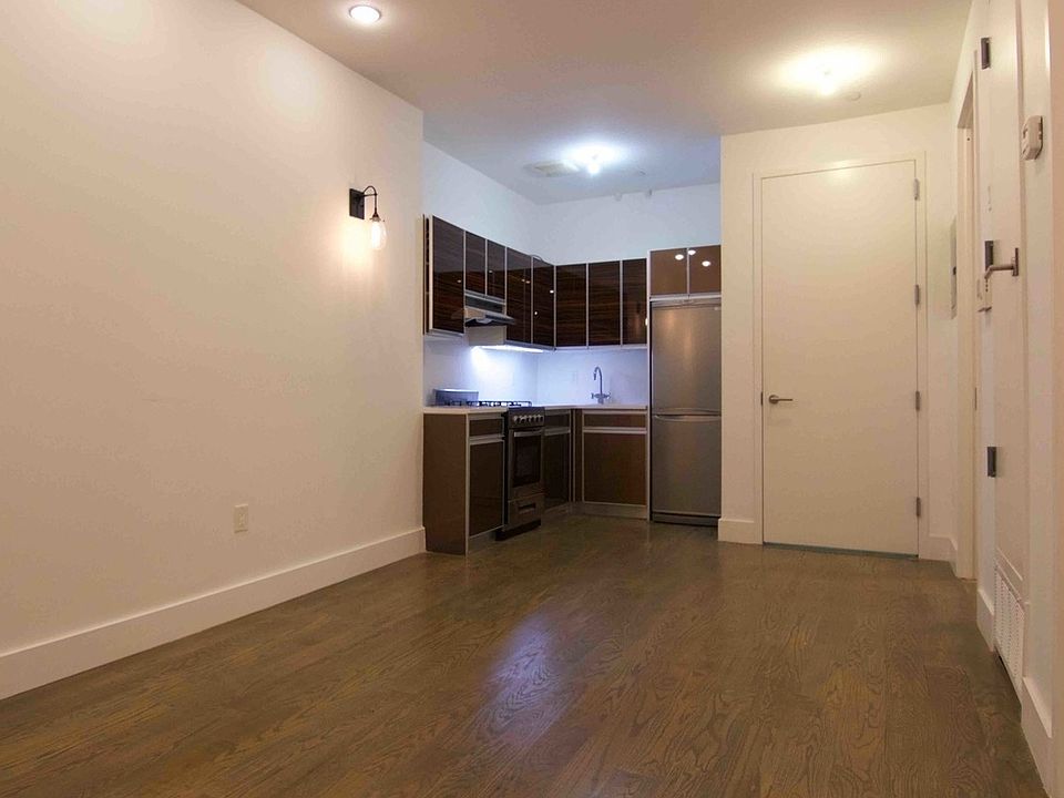 1st image of 1072 Bergen St #2BB