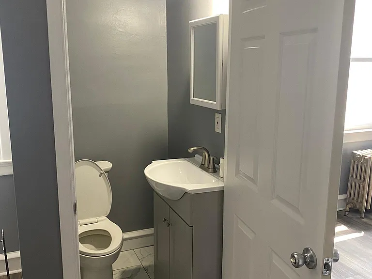 6531 W Girard Ave — Photo 4