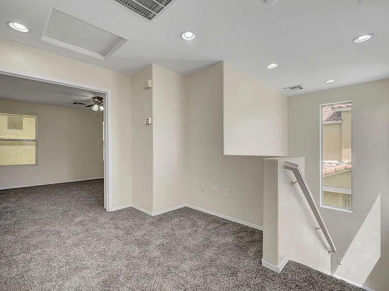 3952 Badgerbrook St — Photo 23