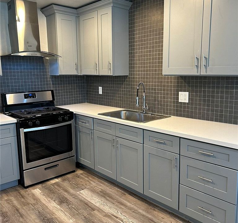 1st image of 1390 Clemson Way