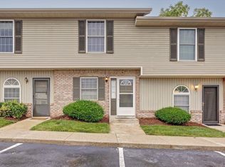 646 E Sherwood Hills Dr, Bloomington, IN 47401