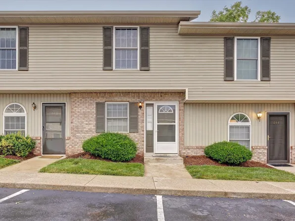 646 E Sherwood Hills Dr, Bloomington, IN 47401