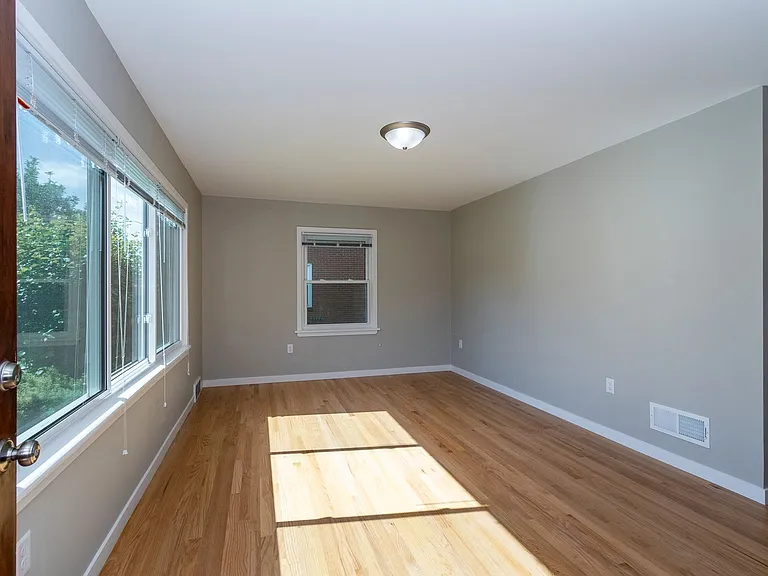 1210 S Midvale Blvd — Photo 24