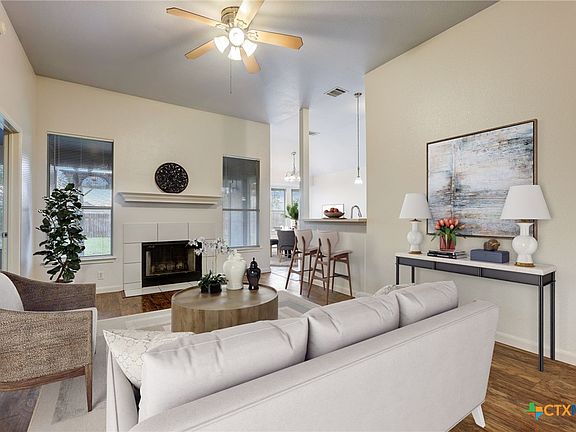 4th image of 203 Willowbrook Dr