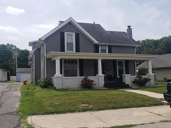 4th image of 651 E Boone St