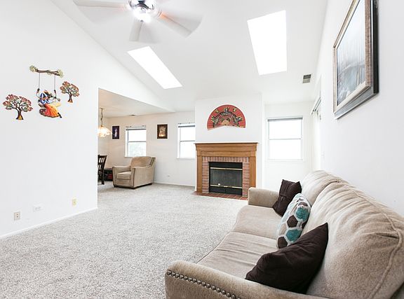 2nd image of 2406 Mallow Ct Unit Z2