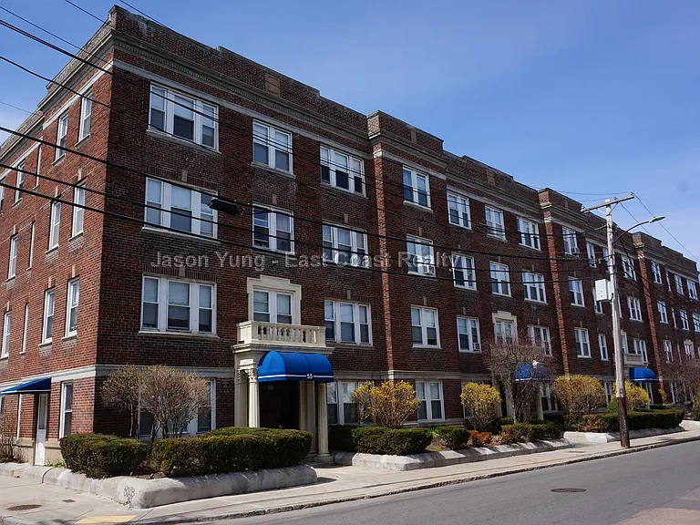 55 Linden St #3 — Photo 11
