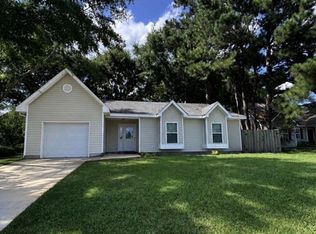 101 Cottonwood Ct, Jacksonville, NC 28546