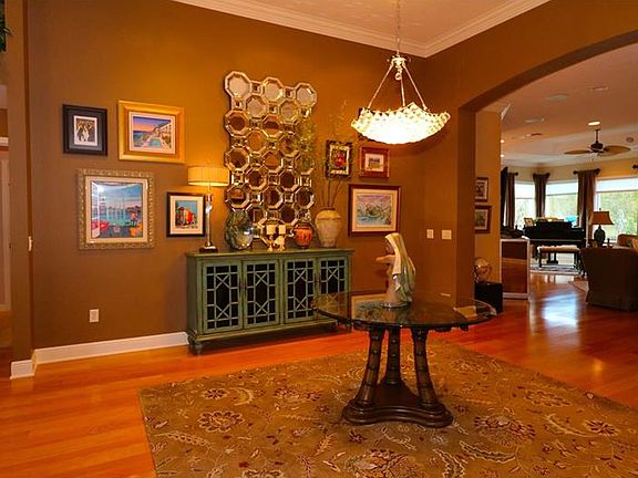 5th image of 2924 Larranaga Dr