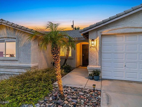 4th image of 2561 Beverly Glen Dr
