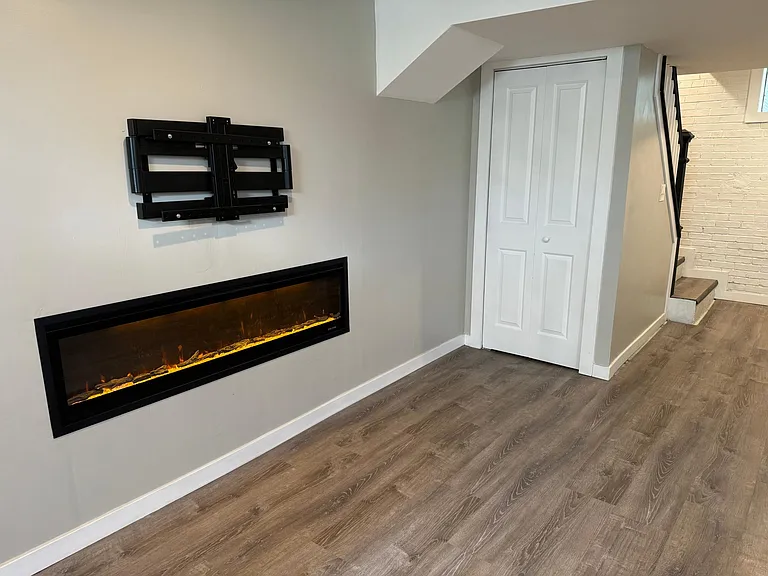 1803 Avonlea Ave — Photo 28