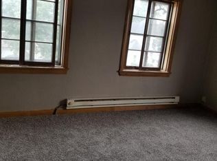 210 E Oak St APT 2, Juneau, WI 53039