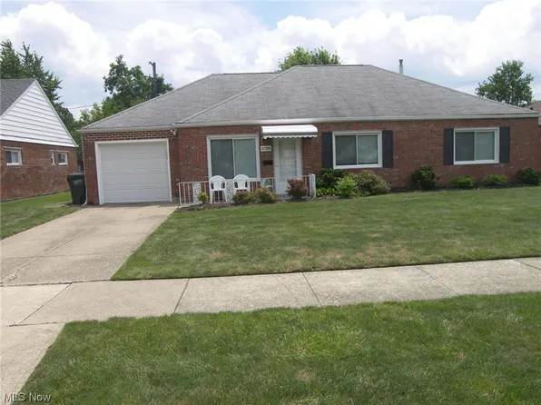 27360 Forestview Ave, Euclid, OH 44132