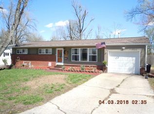 526 Frederick St, Herrin, IL 62948