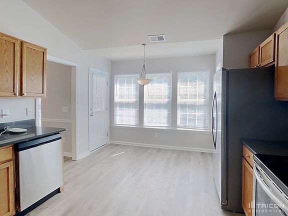 5th image of 3810 Abbeywood Dr