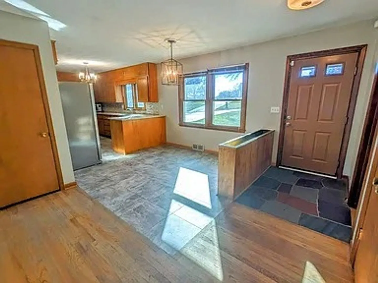 10506 Hilltop Rd 4 Bed/3 Bath in Sunny Slope | Finished Walkout Lower Level, Oversized Attached G... — Photo 4