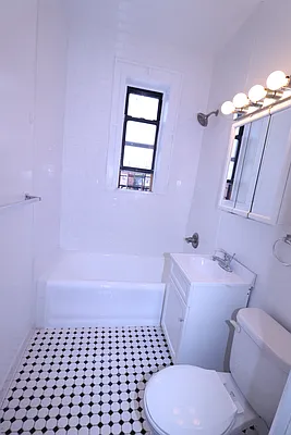Rented by A&E Real Estate Management | media 5