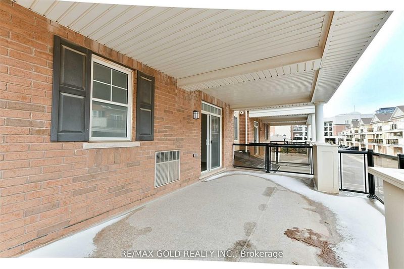 Oakville Townhouse for rent - 2 Bedrooms — photo 30