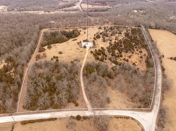 000 E 565th Road, Brighton, MO 65617