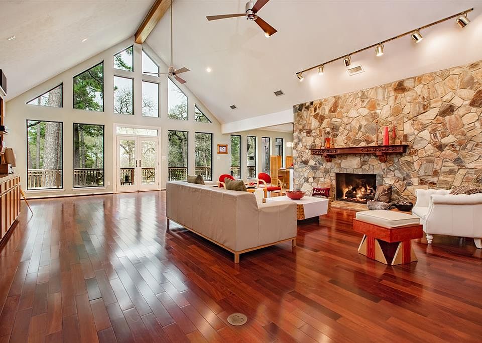 1st image of 23210 Oak Hollow Ln